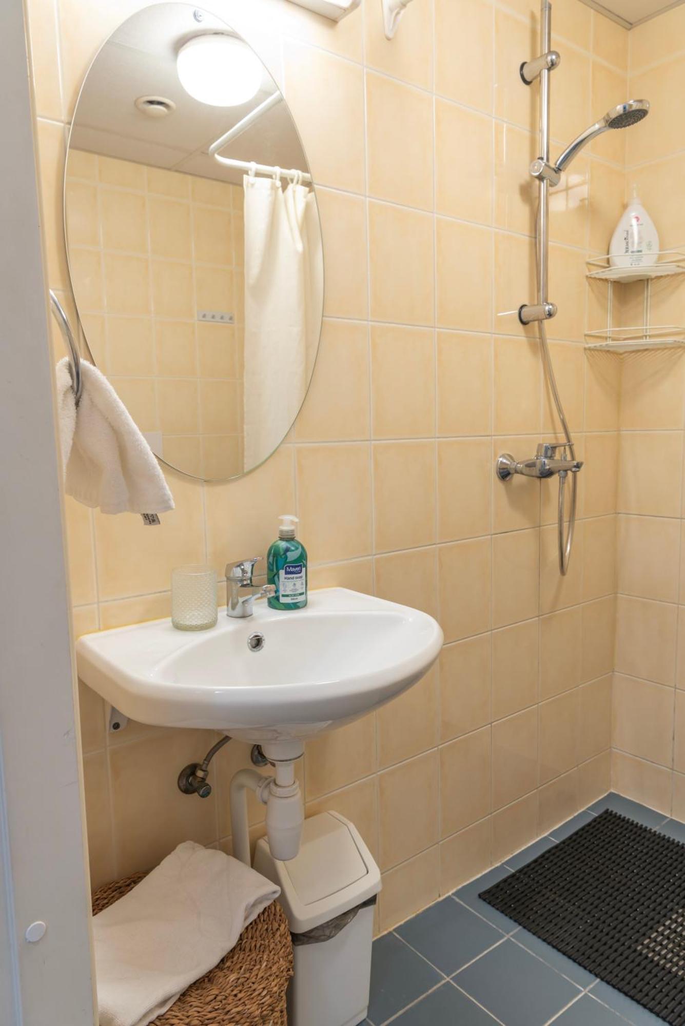 Wilde Guest Apartments Uelikooli 6 Tartu Extérieur photo